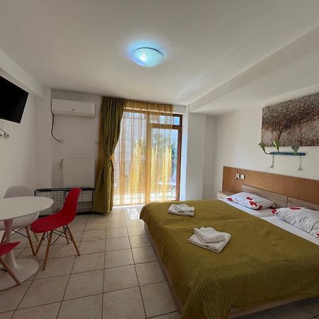 Апартаменти Garsoniere Victor Seaview Aer Conditionat Primim Carduri Vacanta 150 M De Plaja Reyna Beach Констанца Екстер'єр фото