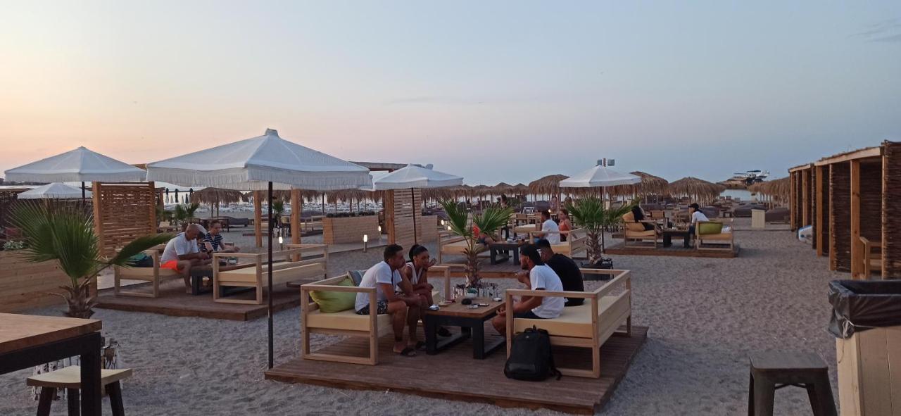 Апартаменти Garsoniere Victor Seaview Aer Conditionat Primim Carduri Vacanta 150 M De Plaja Reyna Beach Констанца Екстер'єр фото