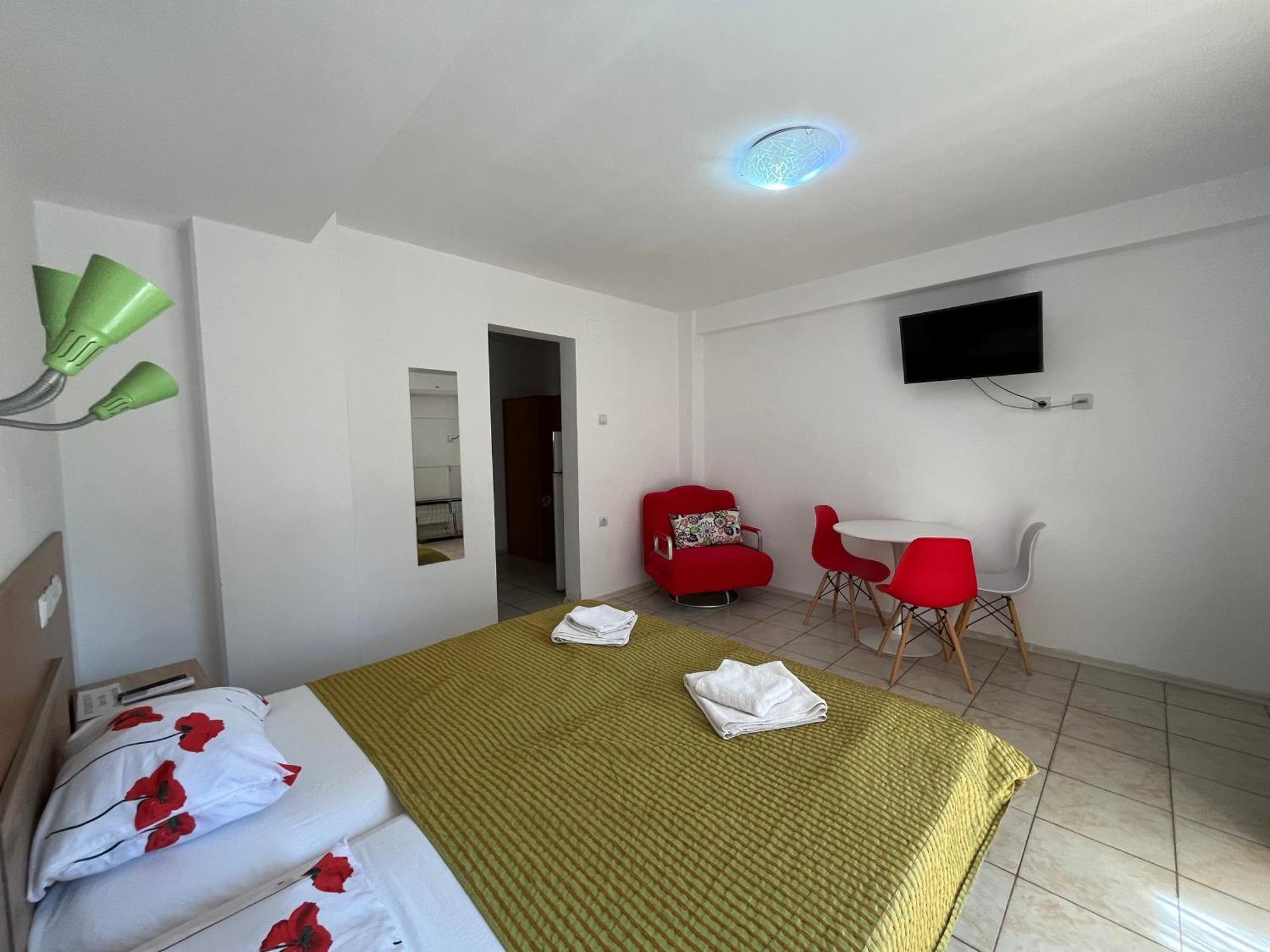 Апартаменти Garsoniere Victor Seaview Aer Conditionat Primim Carduri Vacanta 150 M De Plaja Reyna Beach Констанца Екстер'єр фото