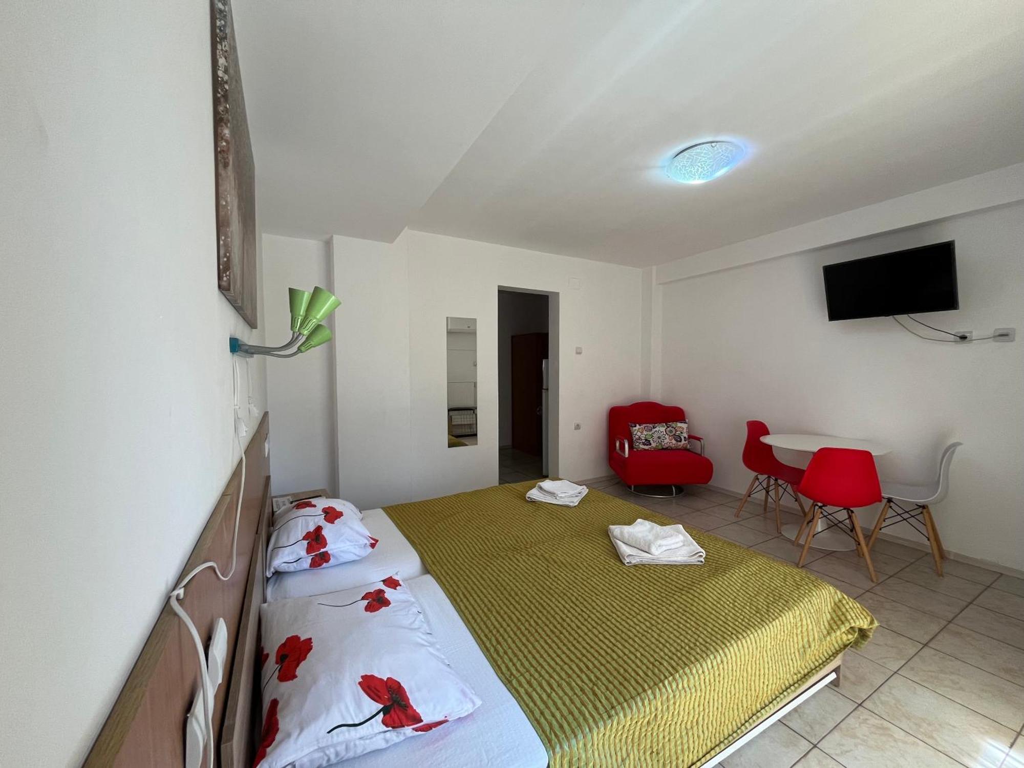Апартаменти Garsoniere Victor Seaview Aer Conditionat Primim Carduri Vacanta 150 M De Plaja Reyna Beach Констанца Екстер'єр фото