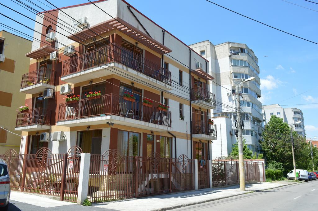 Апартаменти Garsoniere Victor Seaview Aer Conditionat Primim Carduri Vacanta 150 M De Plaja Reyna Beach Констанца Екстер'єр фото