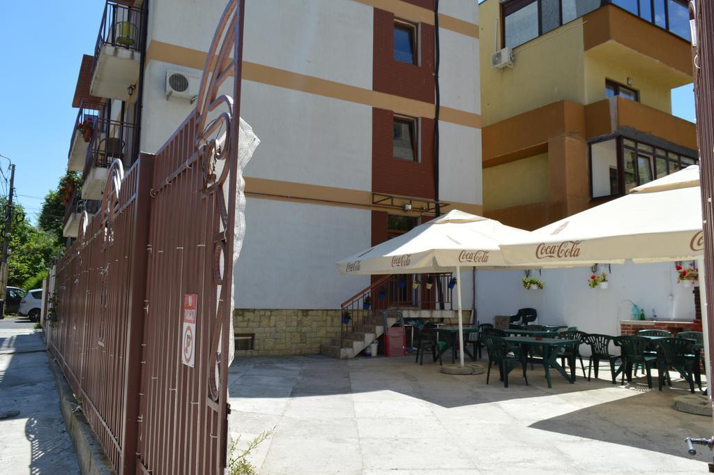 Апартаменти Garsoniere Victor Seaview Aer Conditionat Primim Carduri Vacanta 150 M De Plaja Reyna Beach Констанца Екстер'єр фото